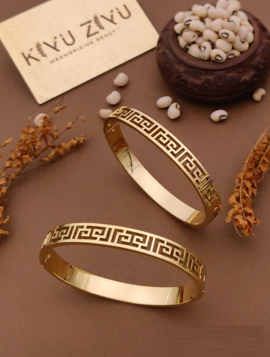 Kiyu Ziyu Anti Tarnish Kada Stainless Steel Kada